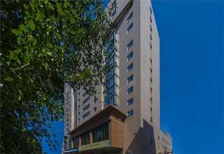 静安区生命性强鲜花批发多少钱